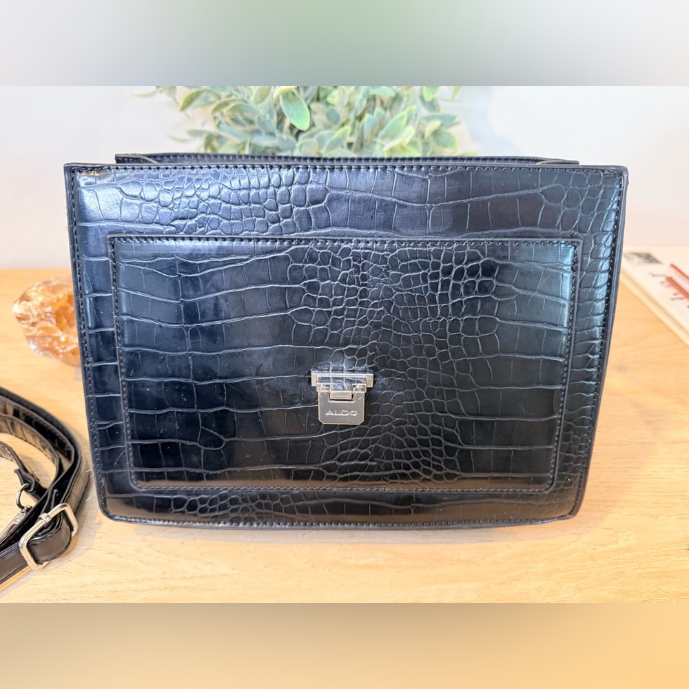 ALDO Black Croc Embossed Vegan Leather Top Handle Crossbody Silver Chain - Picture 7 of 8